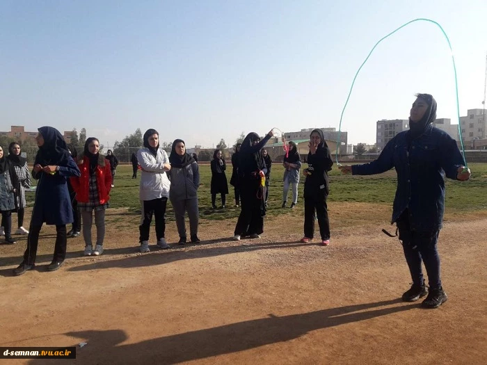 مسابقات ورزشی به مناسبت گرامیداشت روز دانشجو